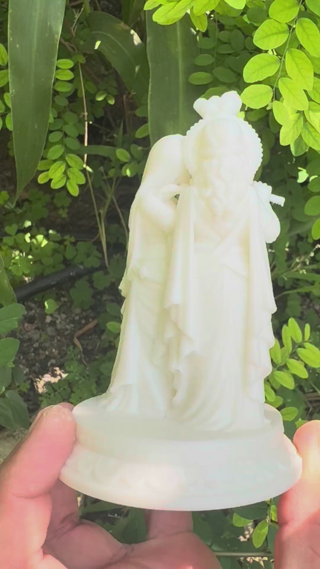 Divine Radha Krishna Silk White Idol – Elegant Spiritual Home Décor